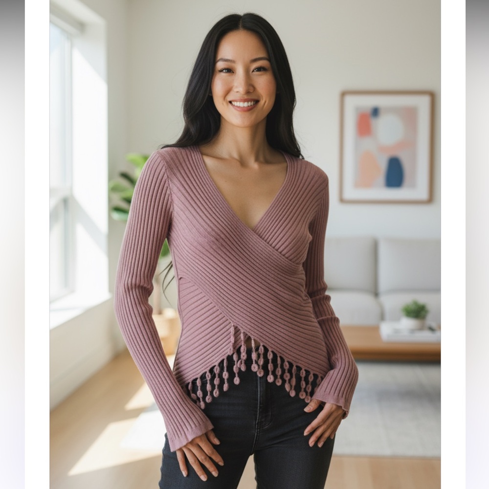 Radzoli V Neck Cross Long sleeve Top